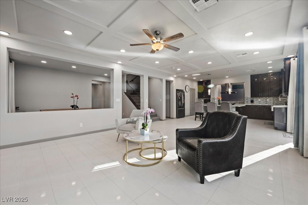 6618 Tangled Vines Avenue