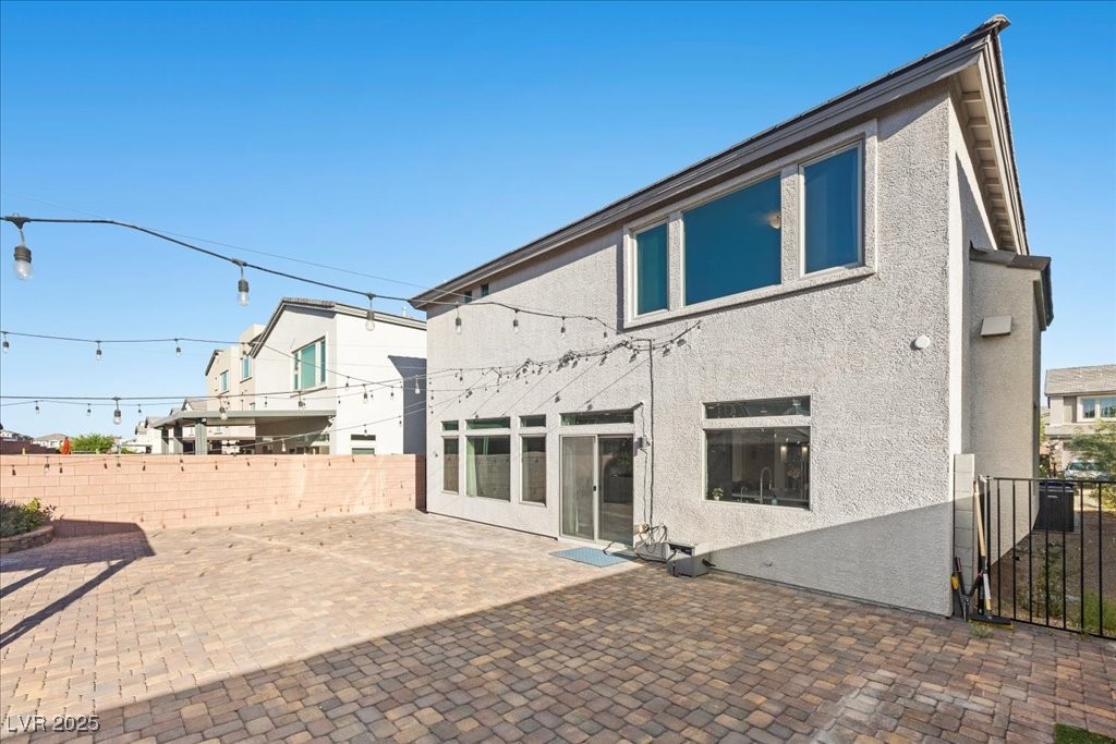 6618 Tangled Vines Avenue