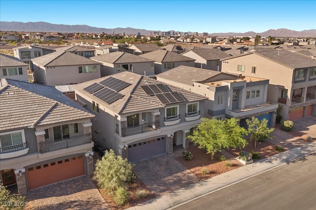 6618 Tangled Vines Avenue