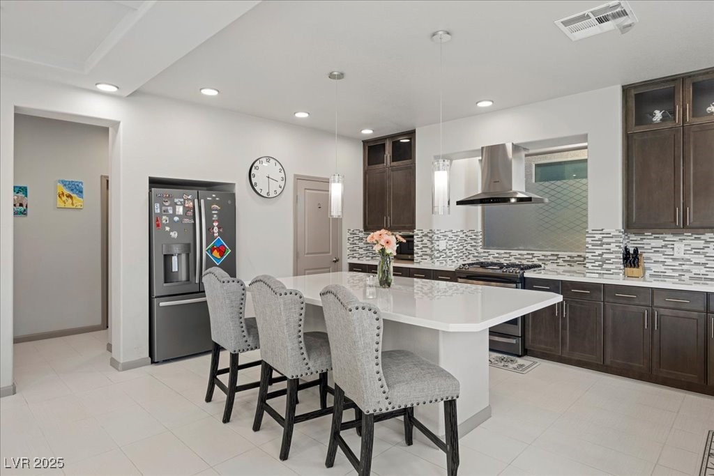 6618 Tangled Vines Avenue