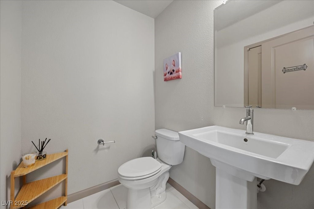 6618 Tangled Vines Avenue