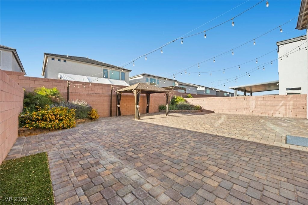 6618 Tangled Vines Avenue