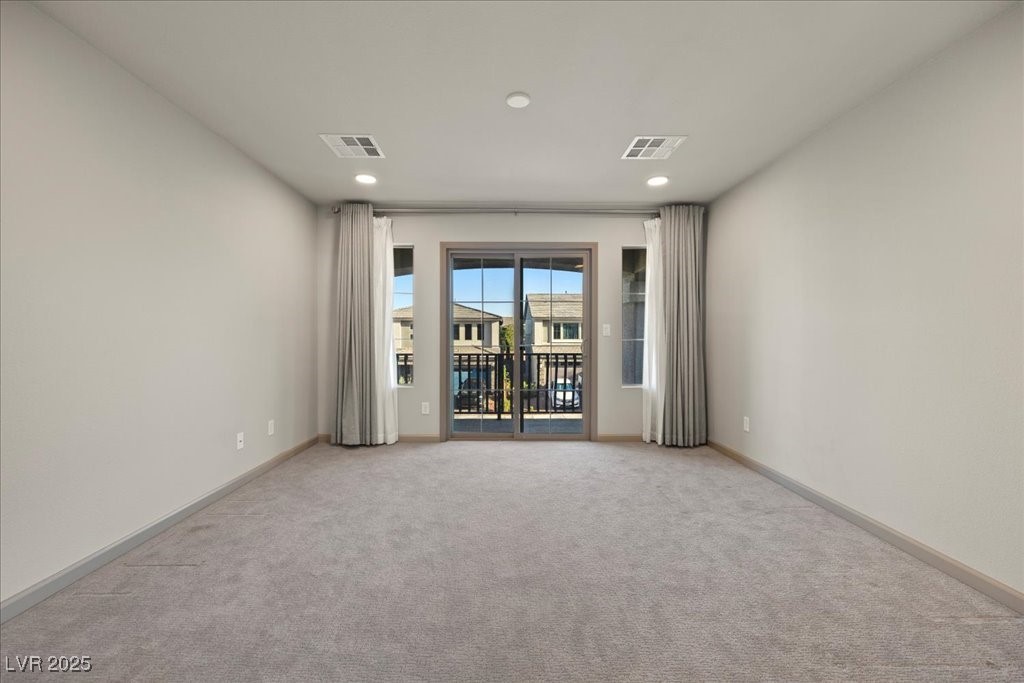 6618 Tangled Vines Avenue