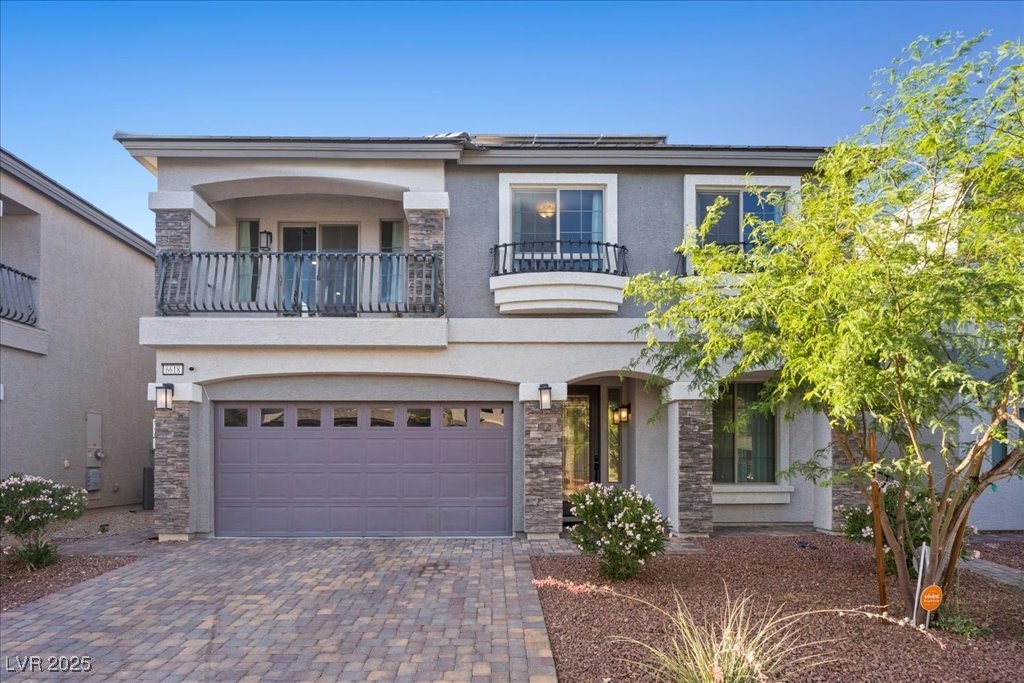 6618 Tangled Vines Avenue