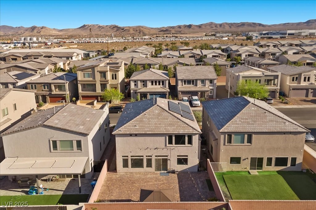 6618 Tangled Vines Avenue