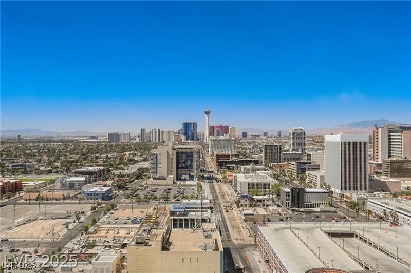150 Las Vegas Boulevard 818