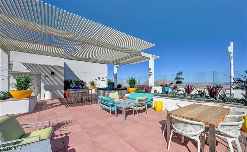 150 Las Vegas Boulevard 818