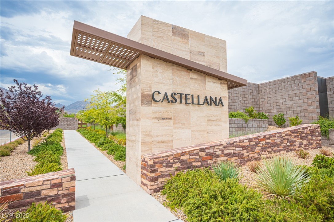 12042 Arrebol Avenue