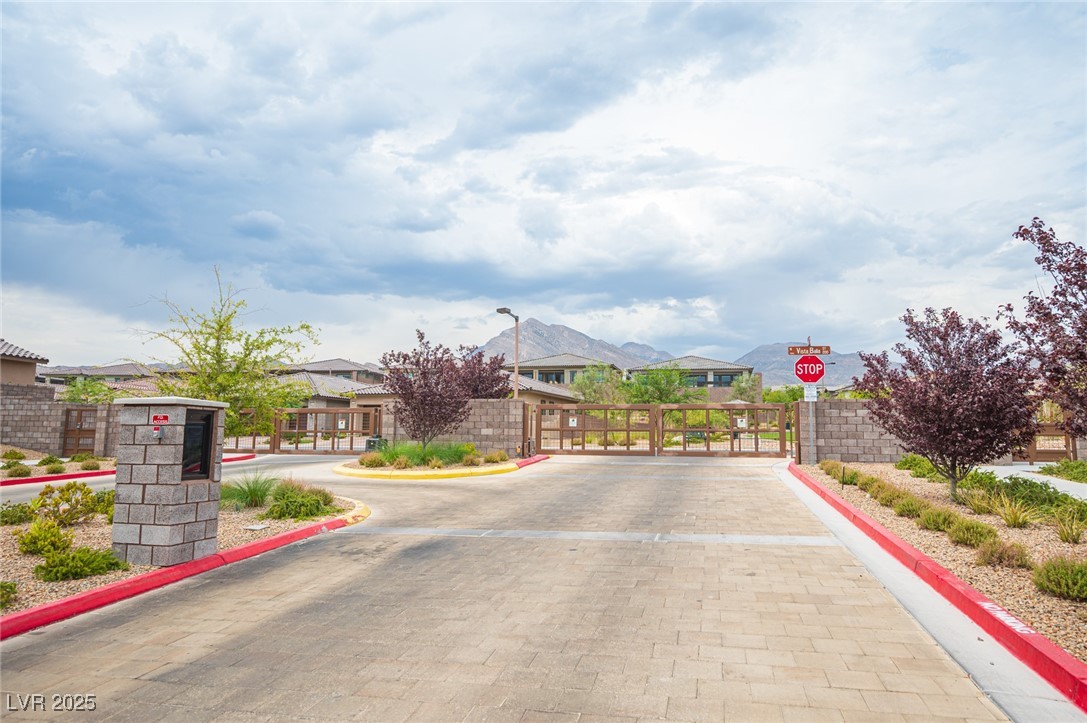 12042 Arrebol Avenue