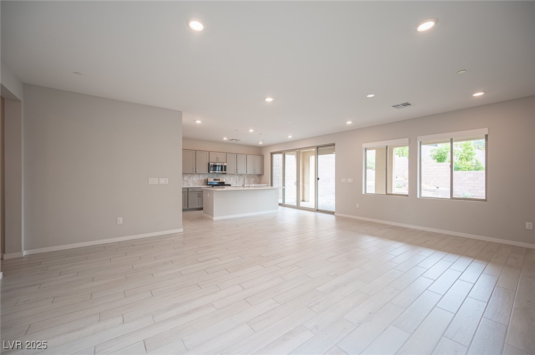 12042 Arrebol Avenue