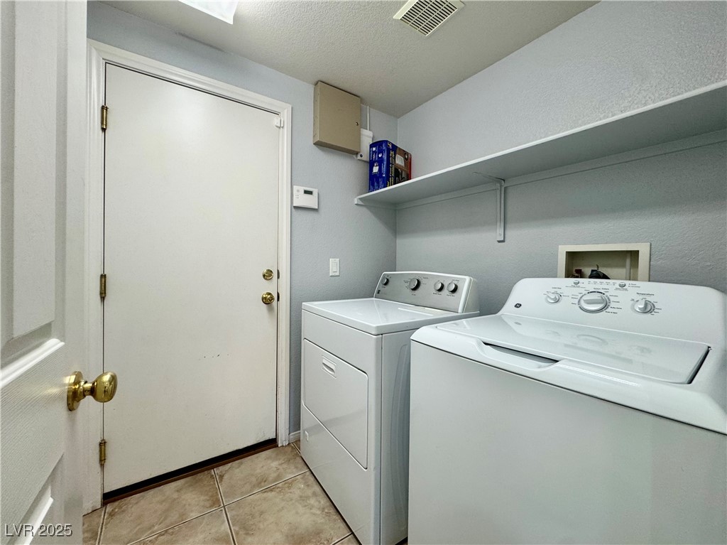 7887 Sagebrush Bend Street