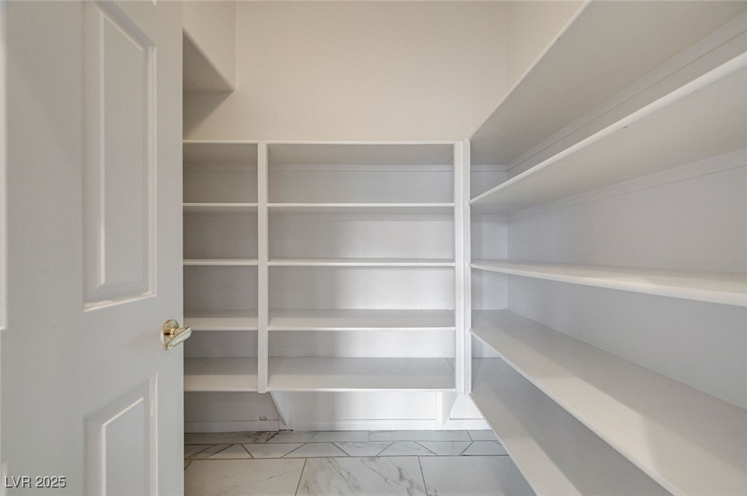 6012 Prospector Trail