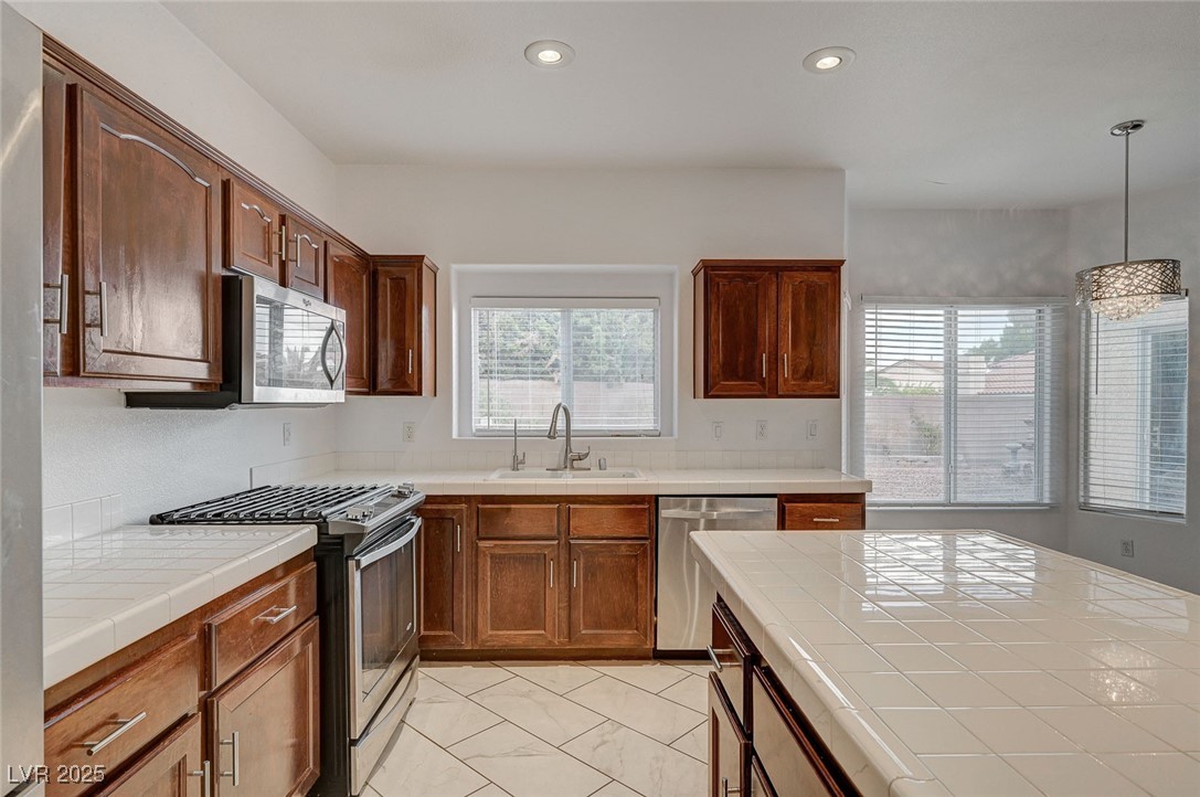 6012 Prospector Trail