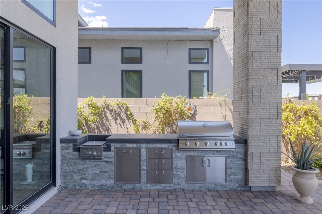 5192 Rock Daisy Drive