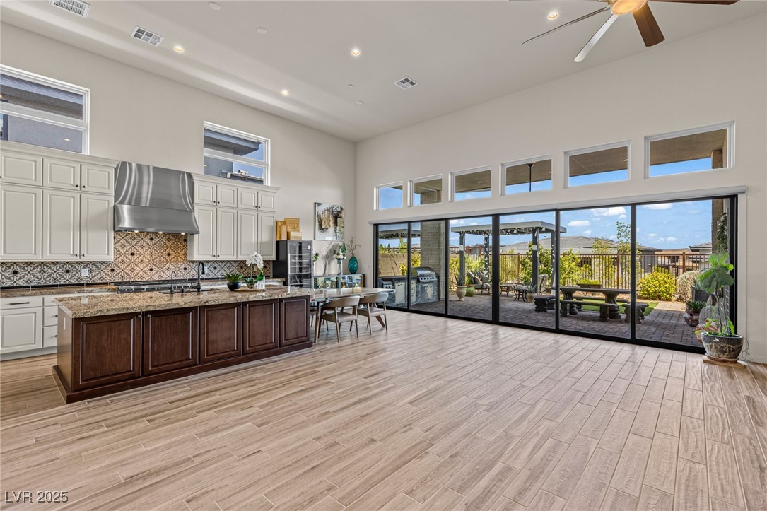 5192 Rock Daisy Drive