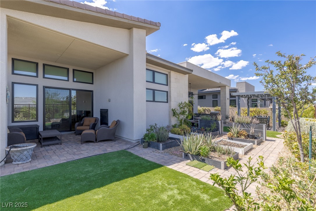 5192 Rock Daisy Drive