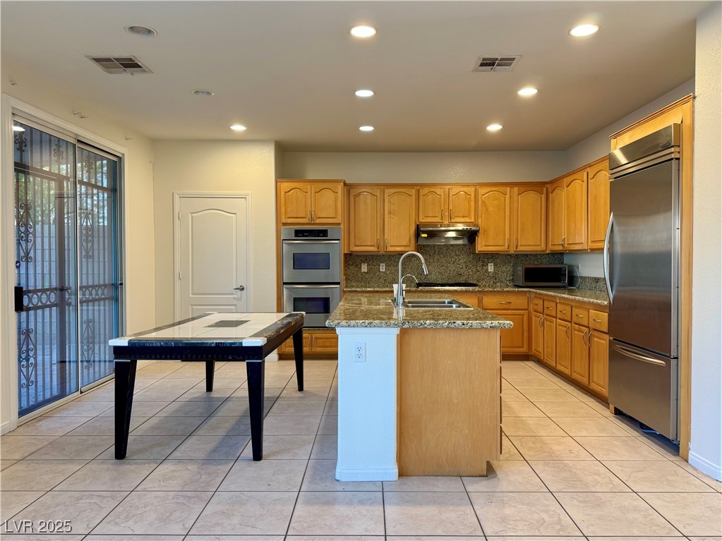 3028 Teal Beach Street