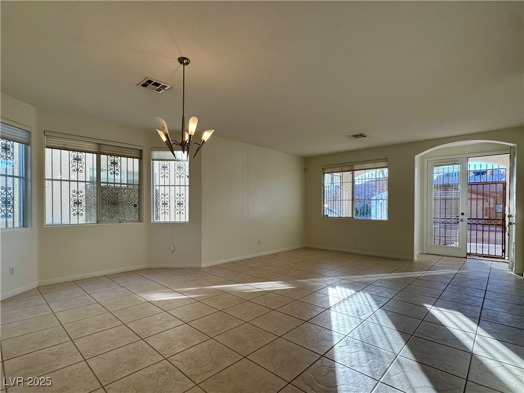 3028 Teal Beach Street