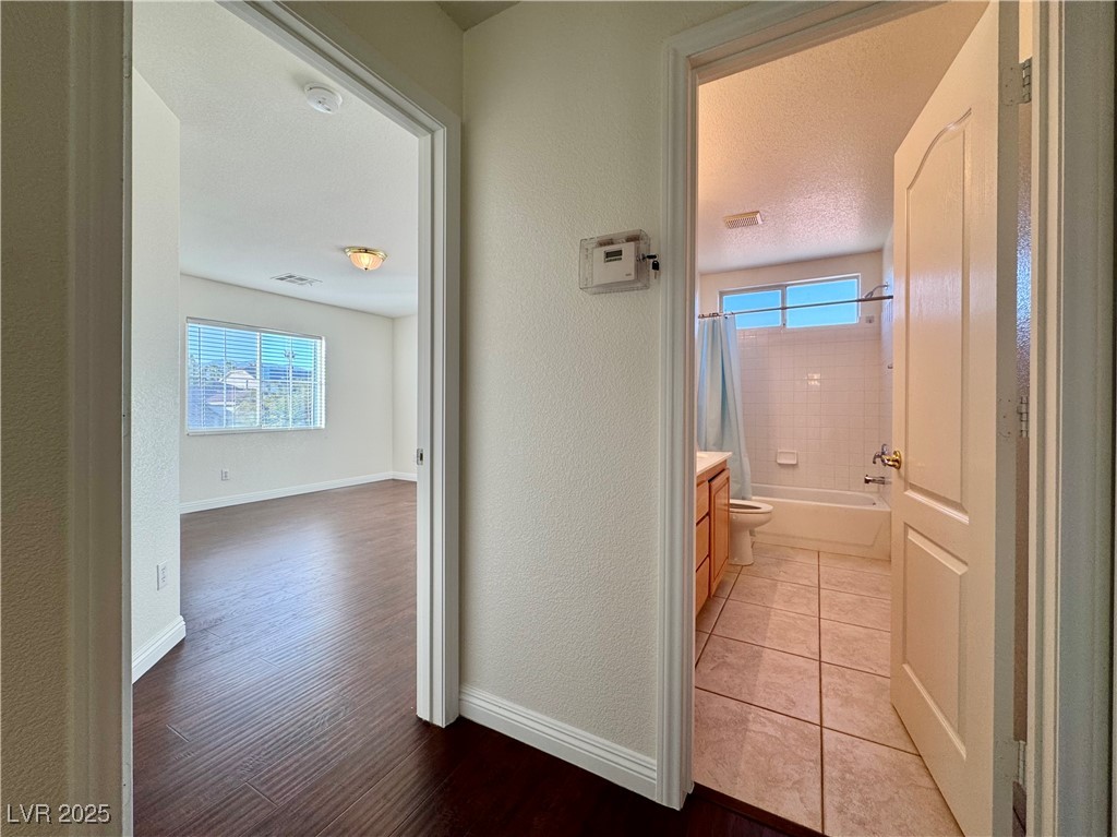 3028 Teal Beach Street