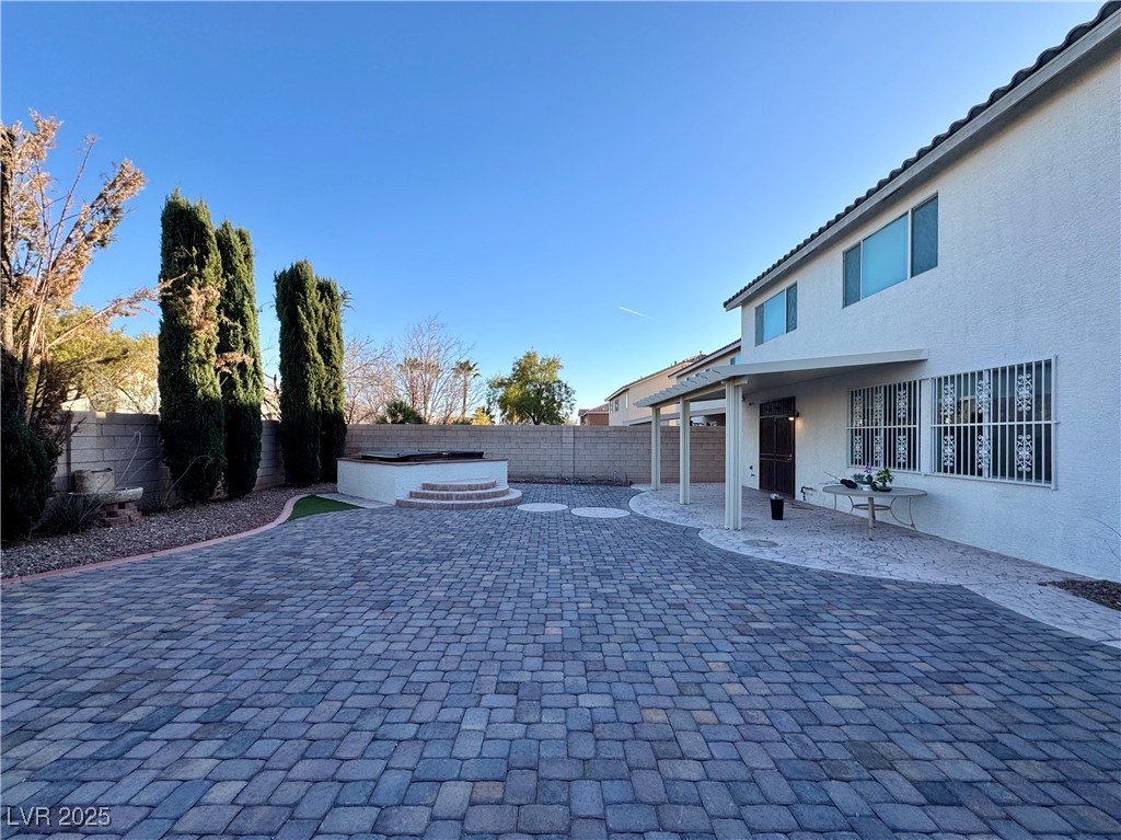 3028 Teal Beach Street