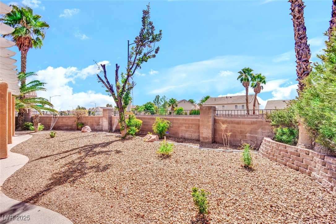 9677 Casper Peak Court