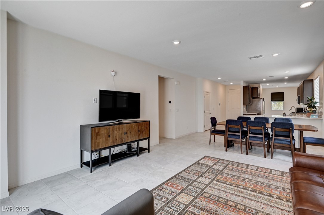 4293 Nopal Serrano Avenue