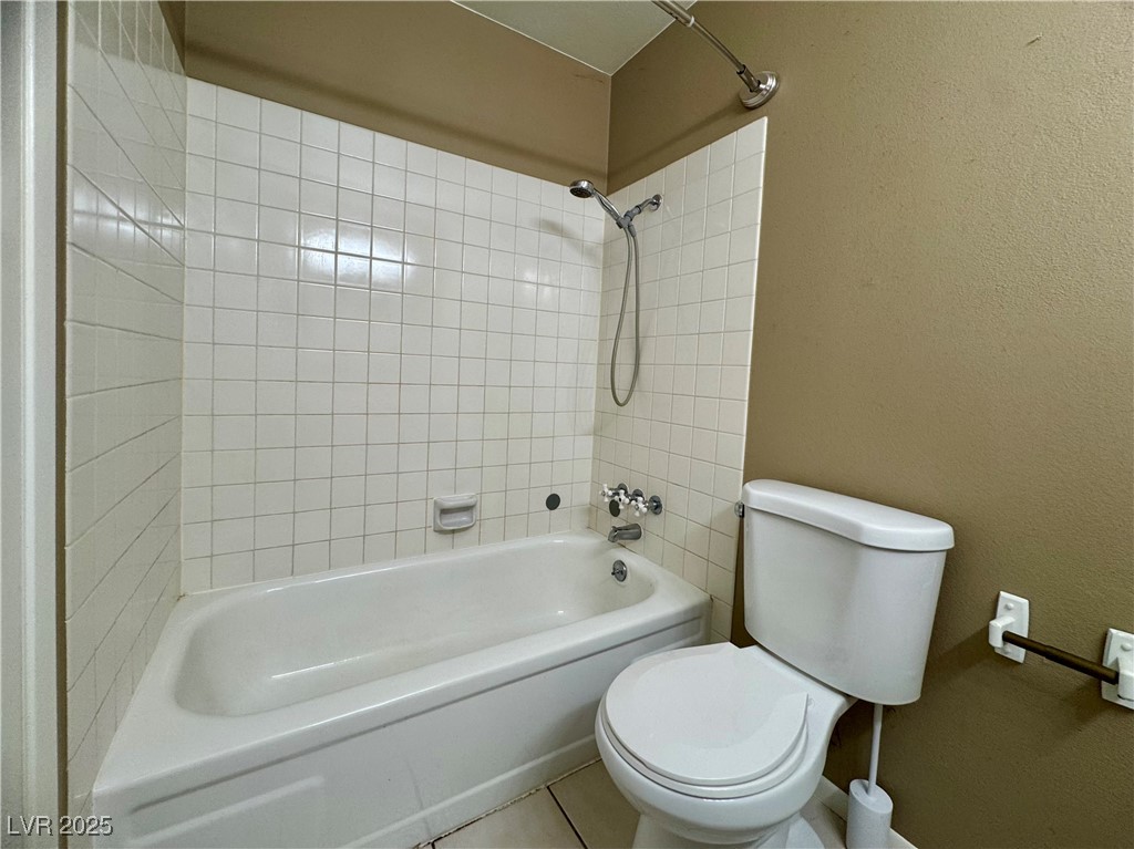 7018 MONTCLIFF Avenue