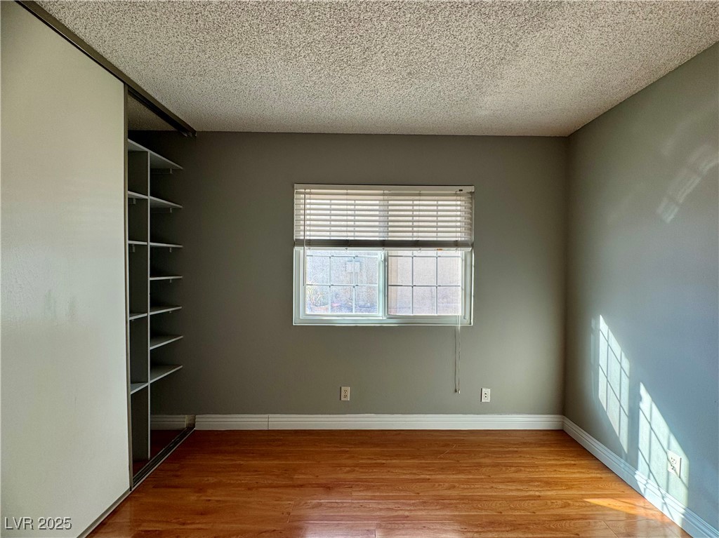 7018 MONTCLIFF Avenue