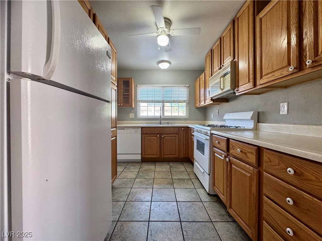 7018 MONTCLIFF Avenue