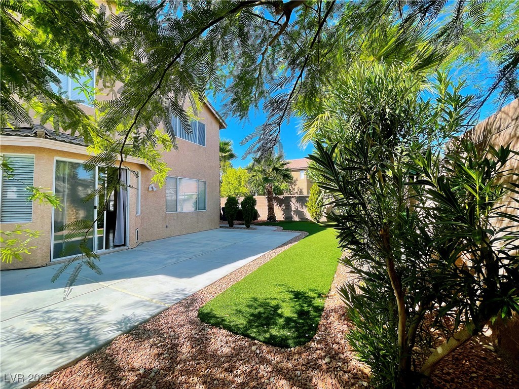 9964 Canyon Peak Drive