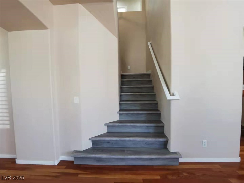 9964 Canyon Peak Drive