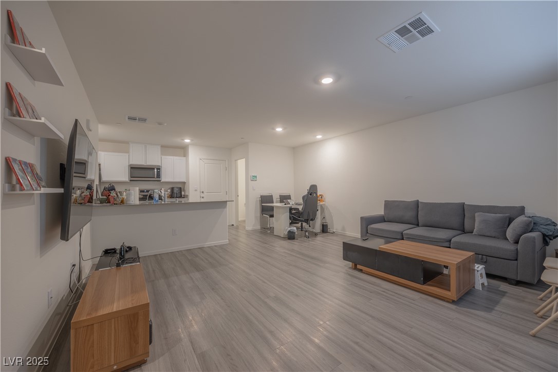 4841 Wine Ridge Avenue