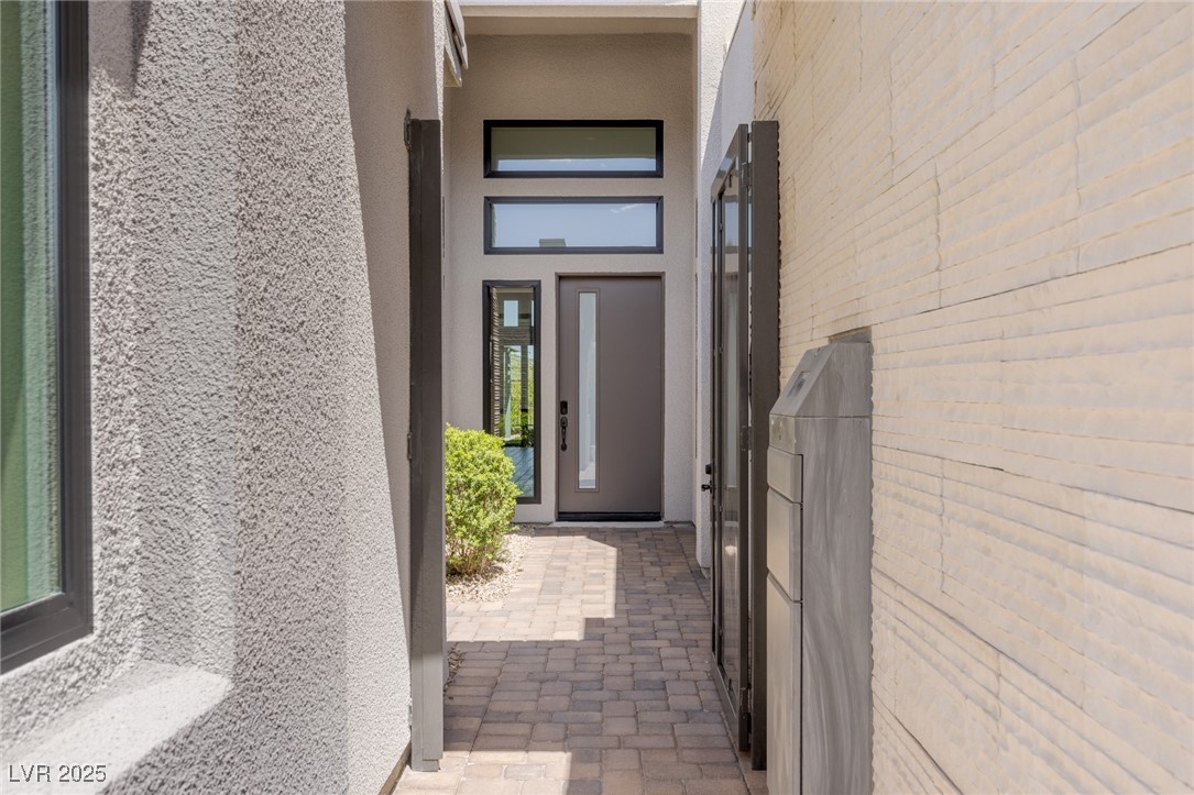 5192 Rock Daisy Drive