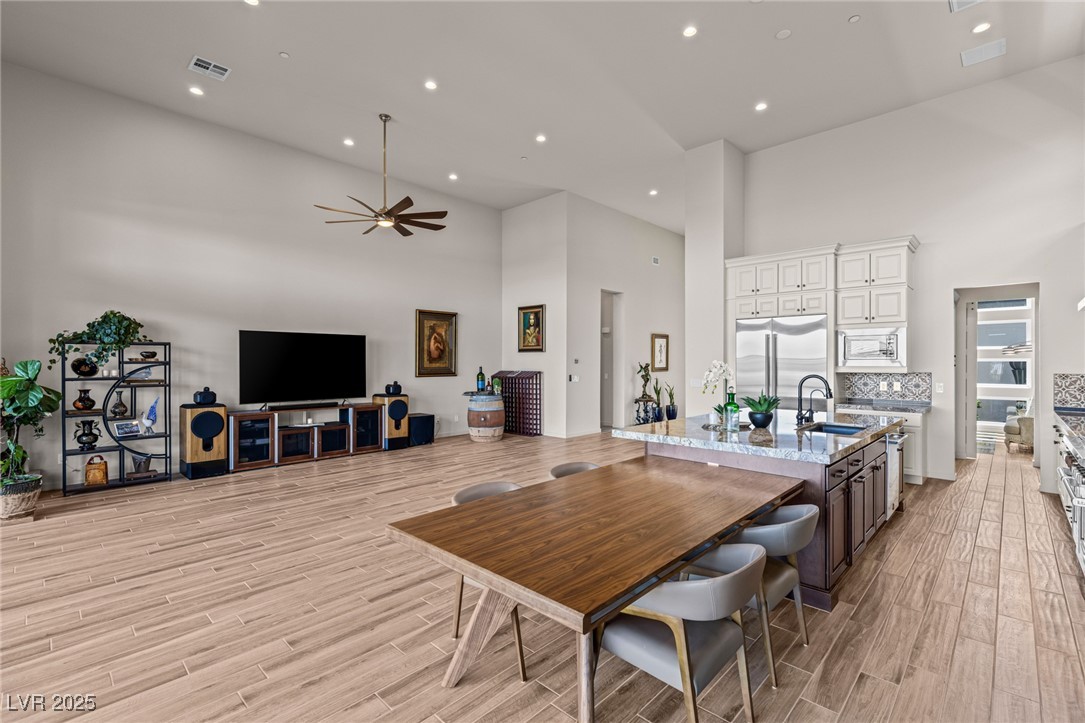 5192 Rock Daisy Drive