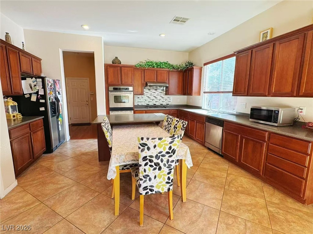 9092 National Park Drive