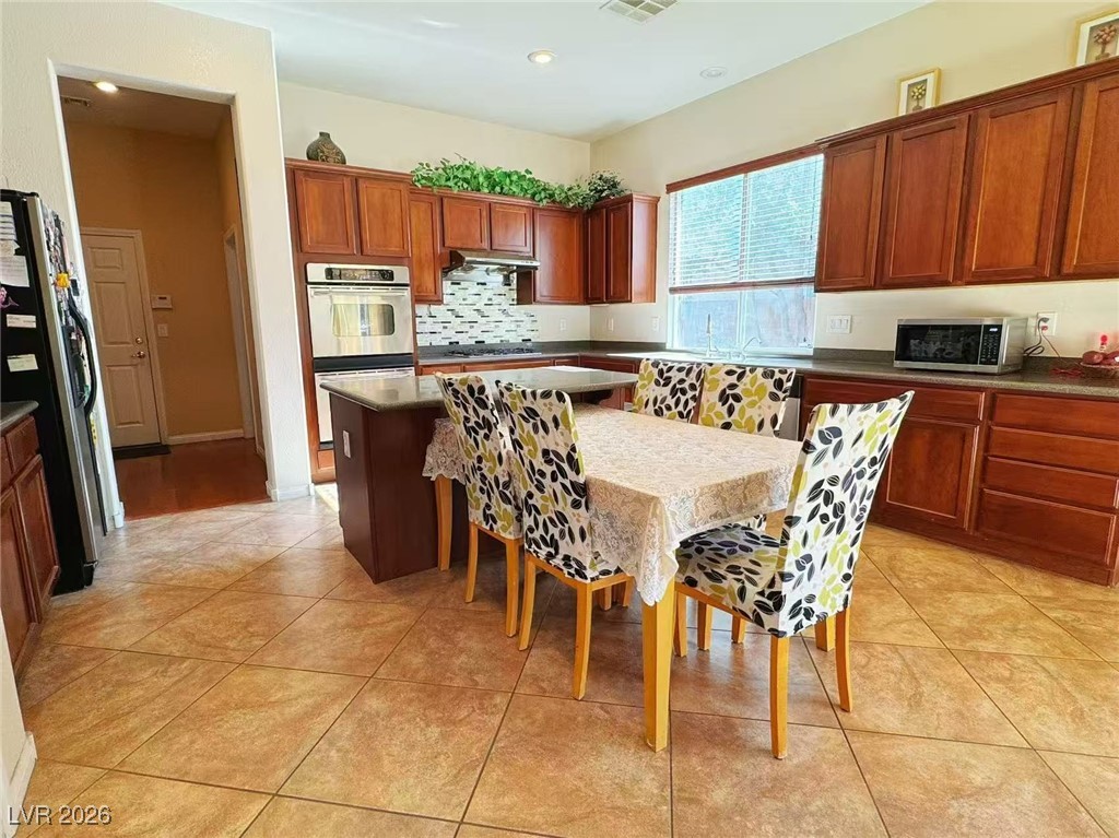 9092 National Park Drive