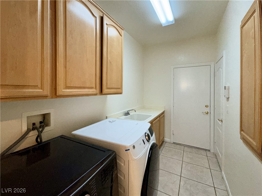 3028 Teal Beach Street