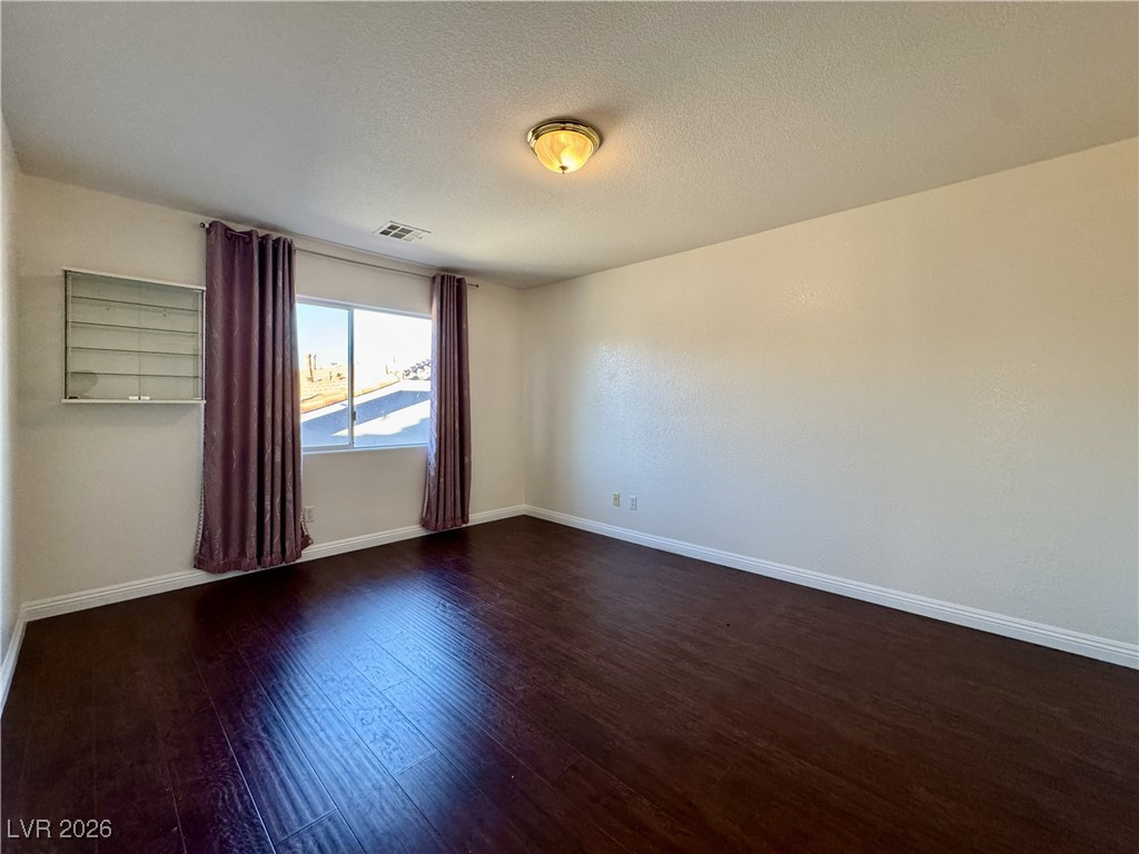 3028 Teal Beach Street