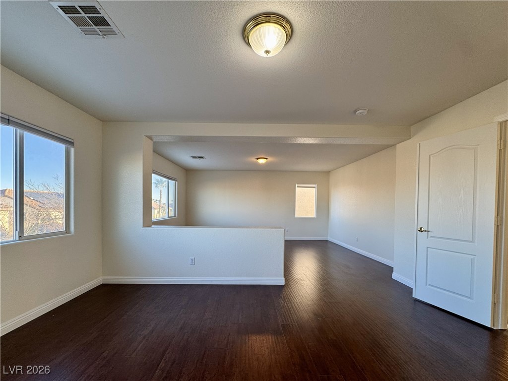 3028 Teal Beach Street