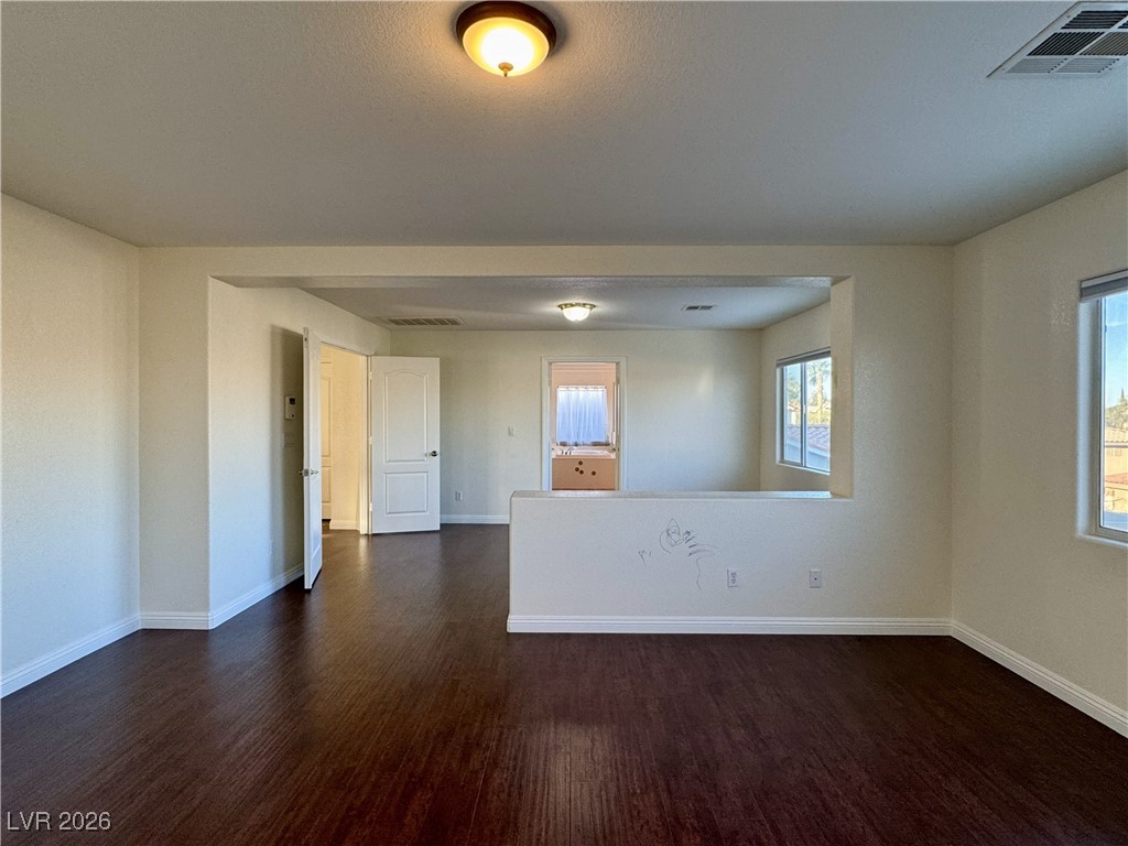 3028 Teal Beach Street