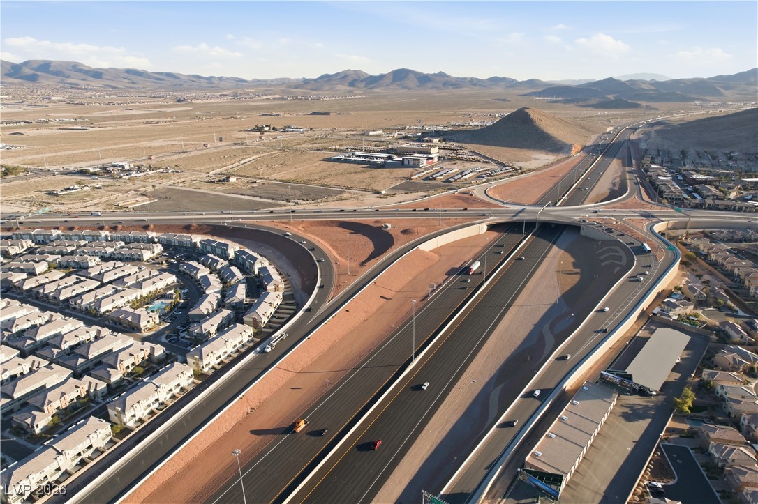 12185 Scarlet Ember Road 4