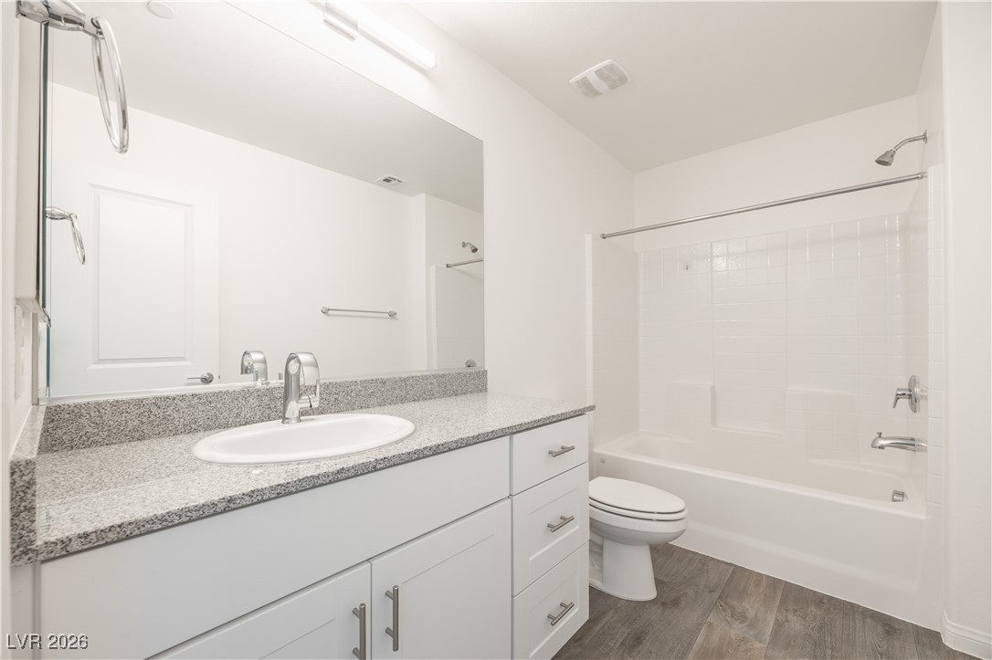 12185 Scarlet Ember Road 4