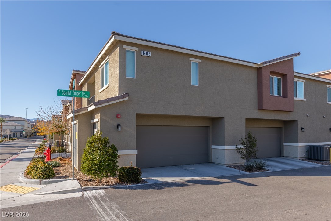 12185 Scarlet Ember Road 4