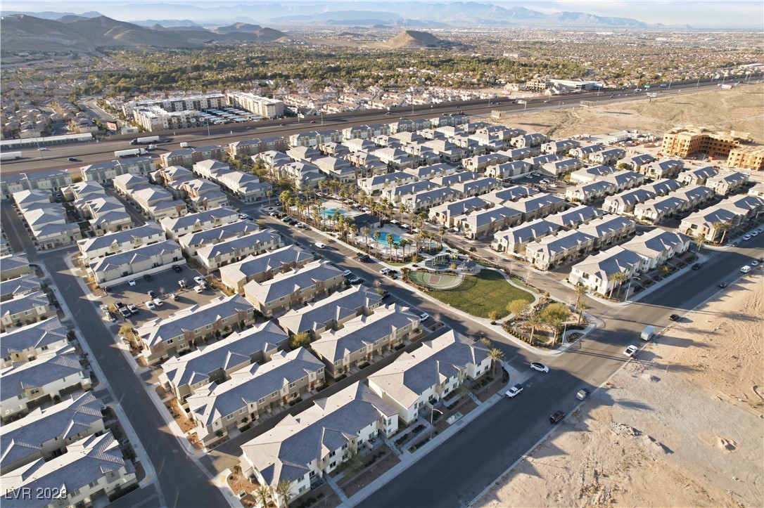 12185 Scarlet Ember Road 4