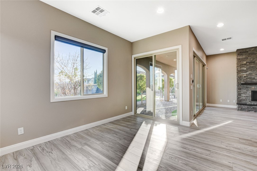 11877 Albissola Avenue