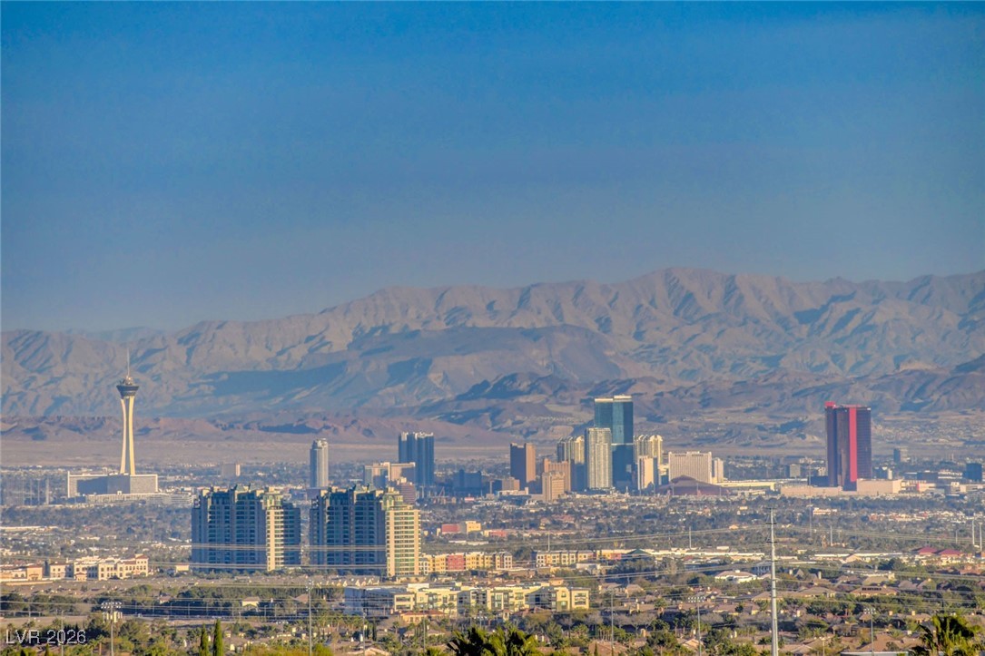 11877 Albissola Avenue