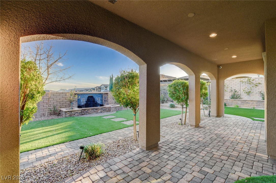 11877 Albissola Avenue