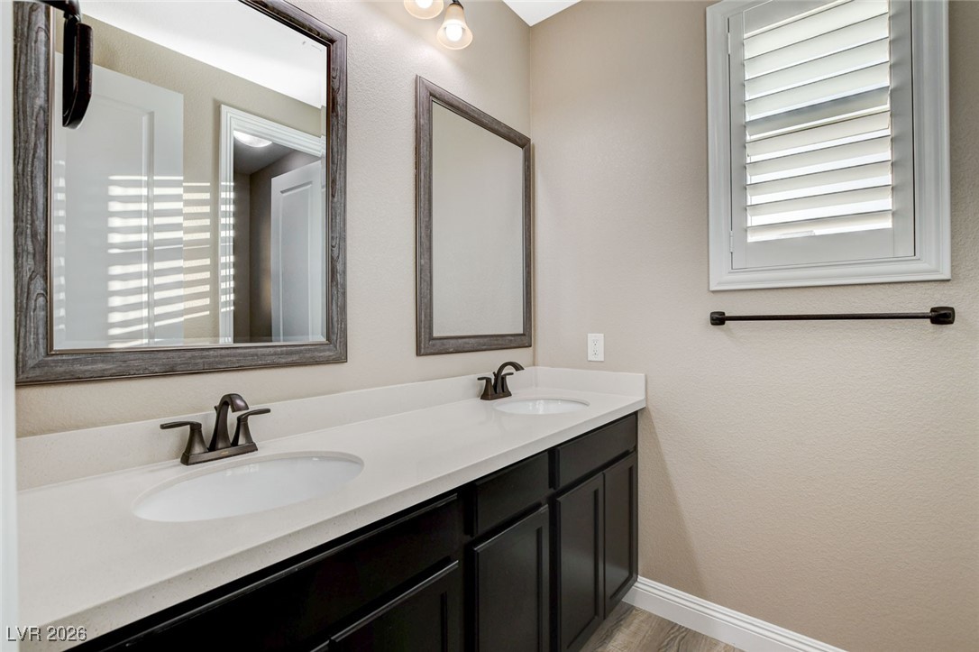 11877 Albissola Avenue