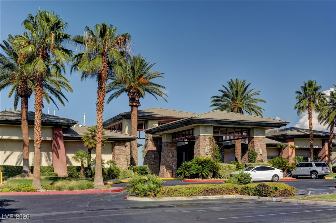 62 Crooked Putter Drive