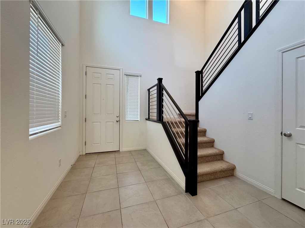 8109 Minavalle Avenue